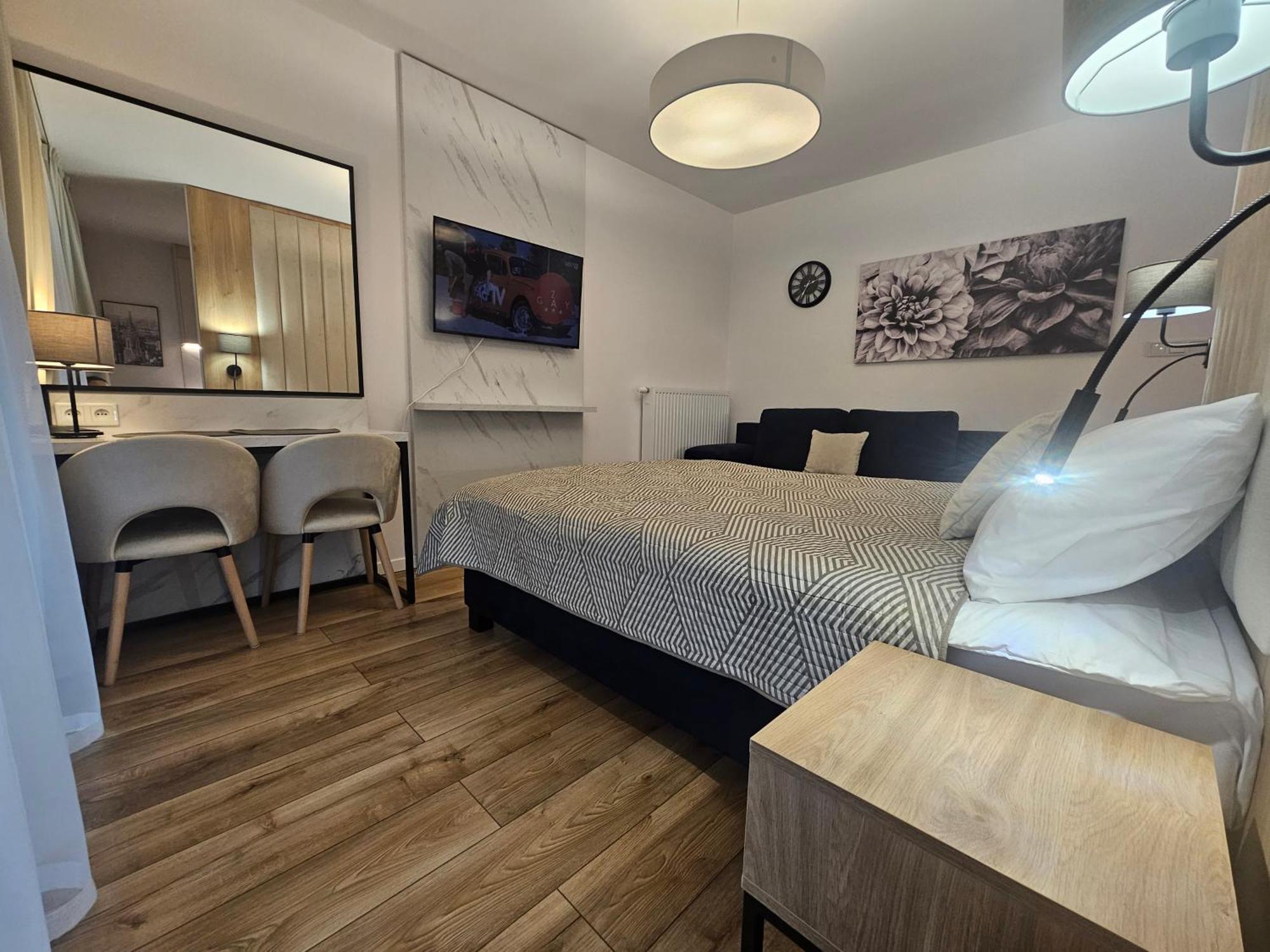 City Sense New Apartments - Main Station And City Center Wrocław Exterior foto