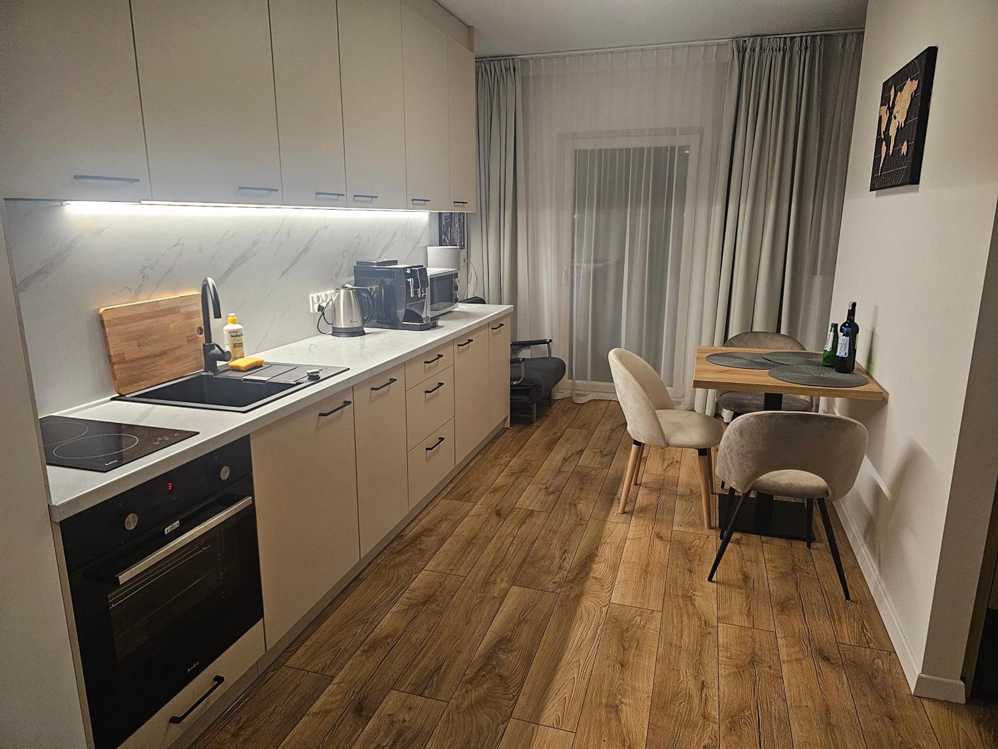 City Sense New Apartments - Main Station And City Center Wrocław Exterior foto