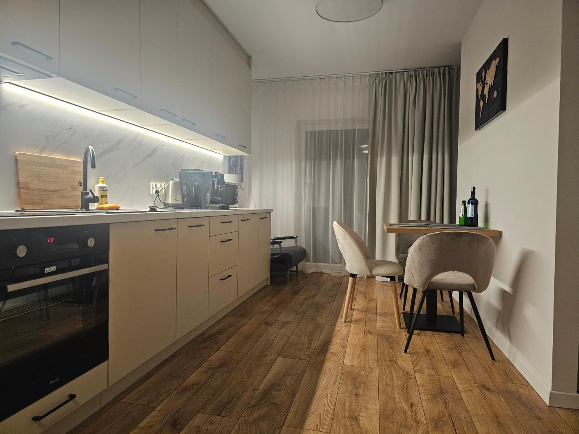 City Sense New Apartments - Main Station And City Center Wrocław Exterior foto