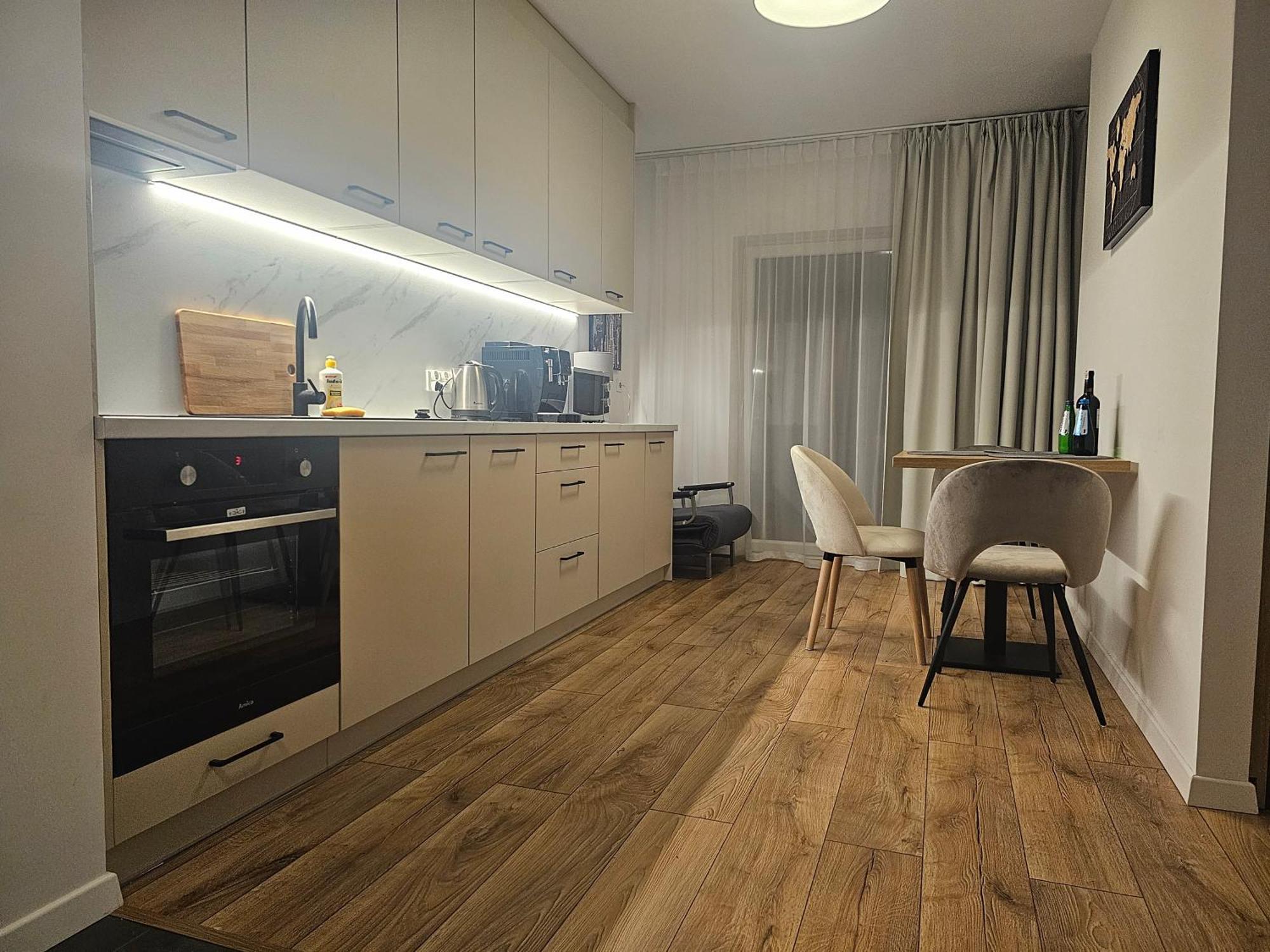 City Sense New Apartments - Main Station And City Center Wrocław Exterior foto