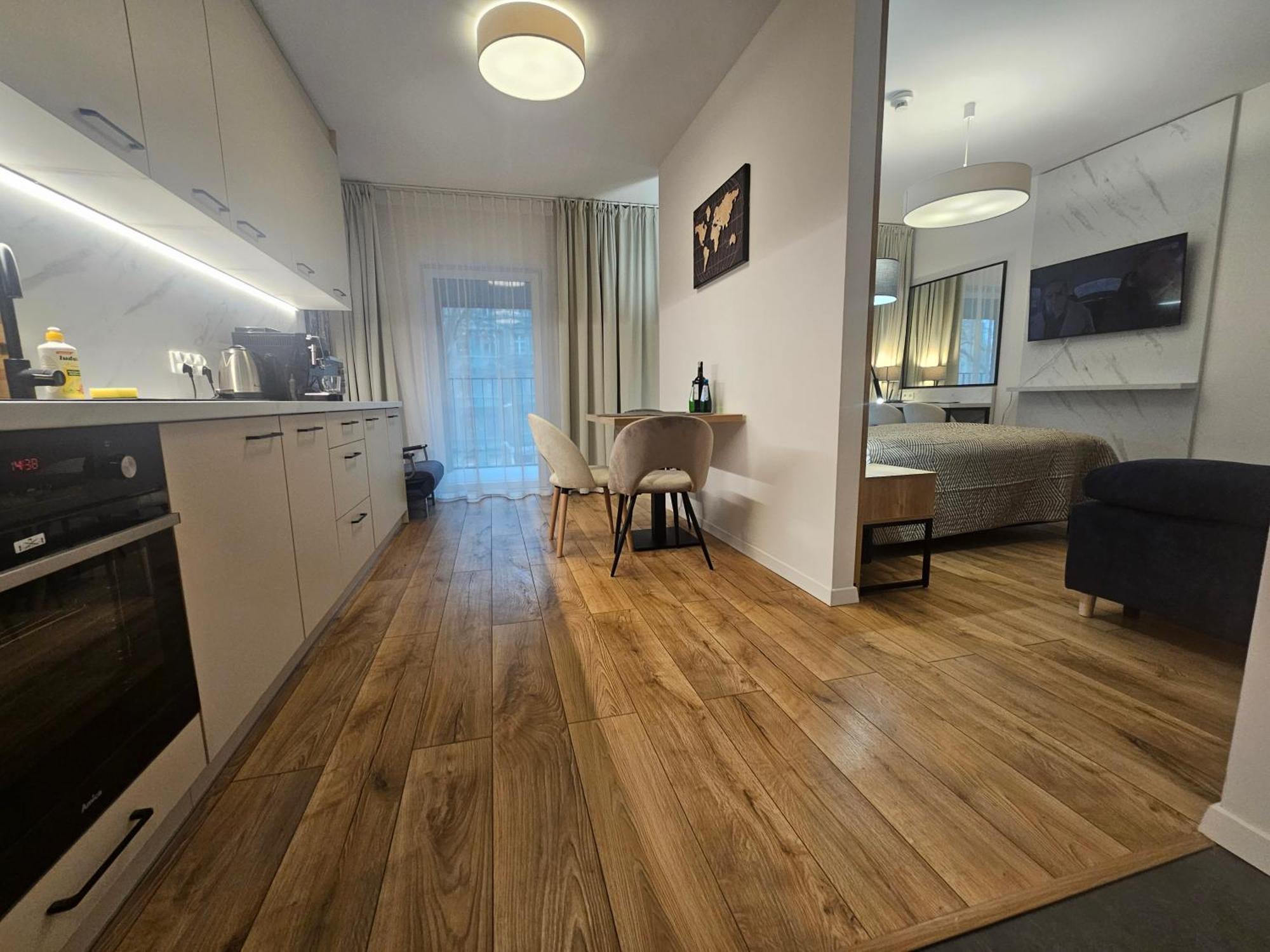 City Sense New Apartments - Main Station And City Center Wrocław Exterior foto